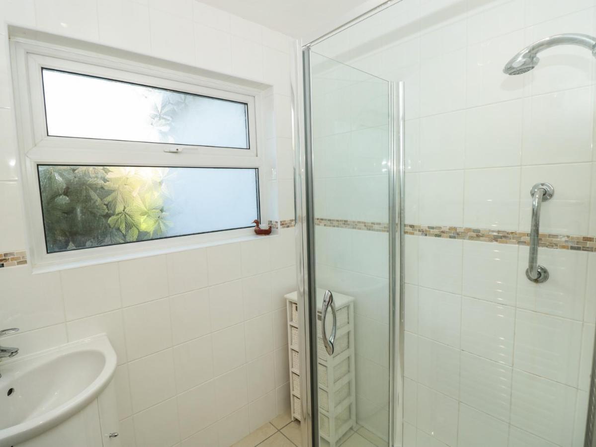 33 Weymouth Park Villa Kingsbridge  Luaran gambar
